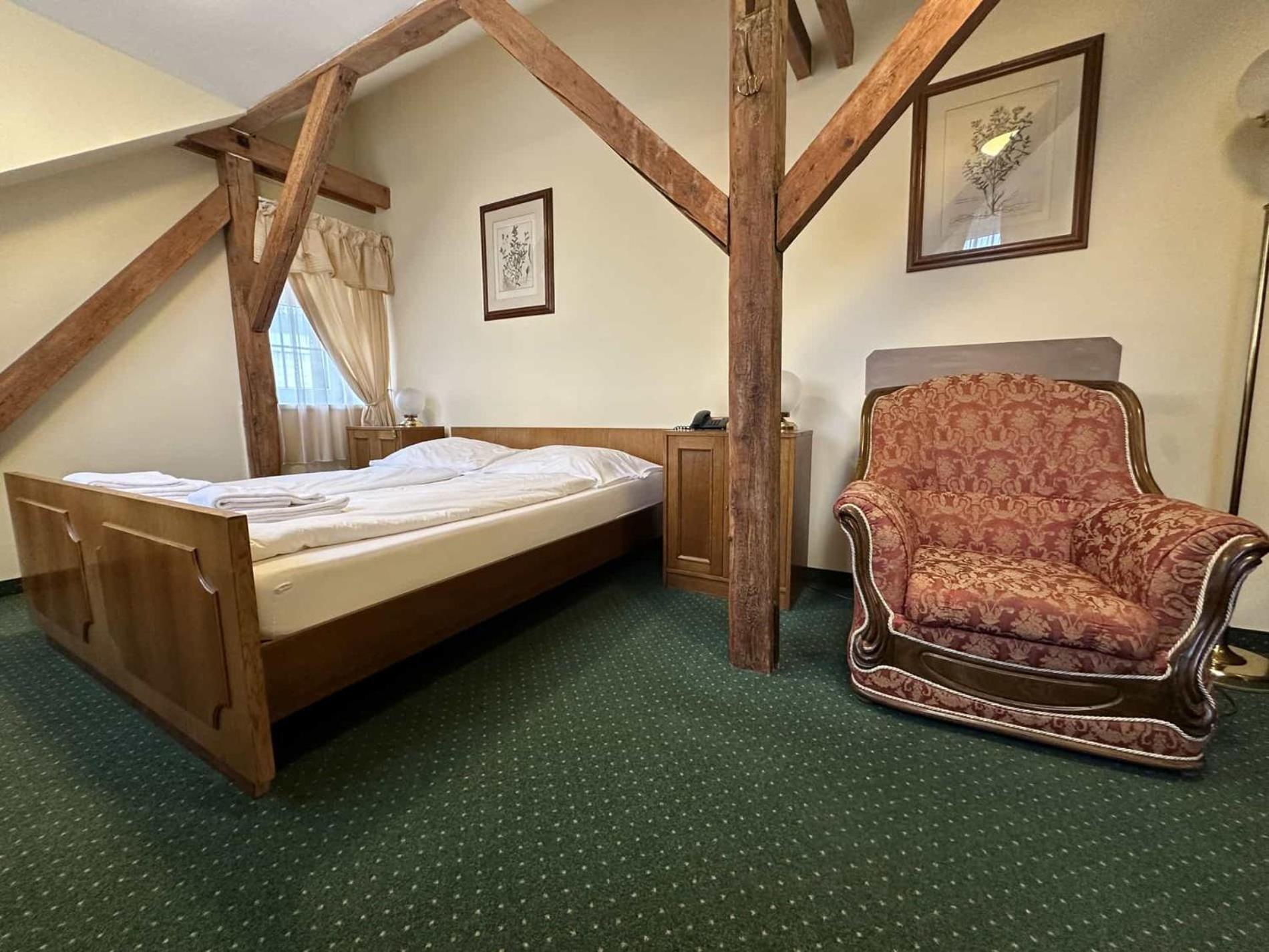 Hotel U Zamecku Cihelny カルロヴィ・ヴァリ エクステリア 写真